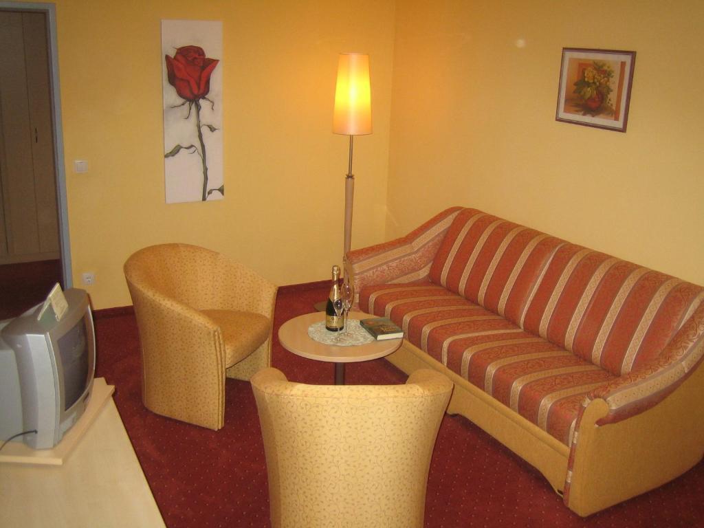 Landhotel Stofflerwirt Sankt Michael im Lungau Δωμάτιο φωτογραφία