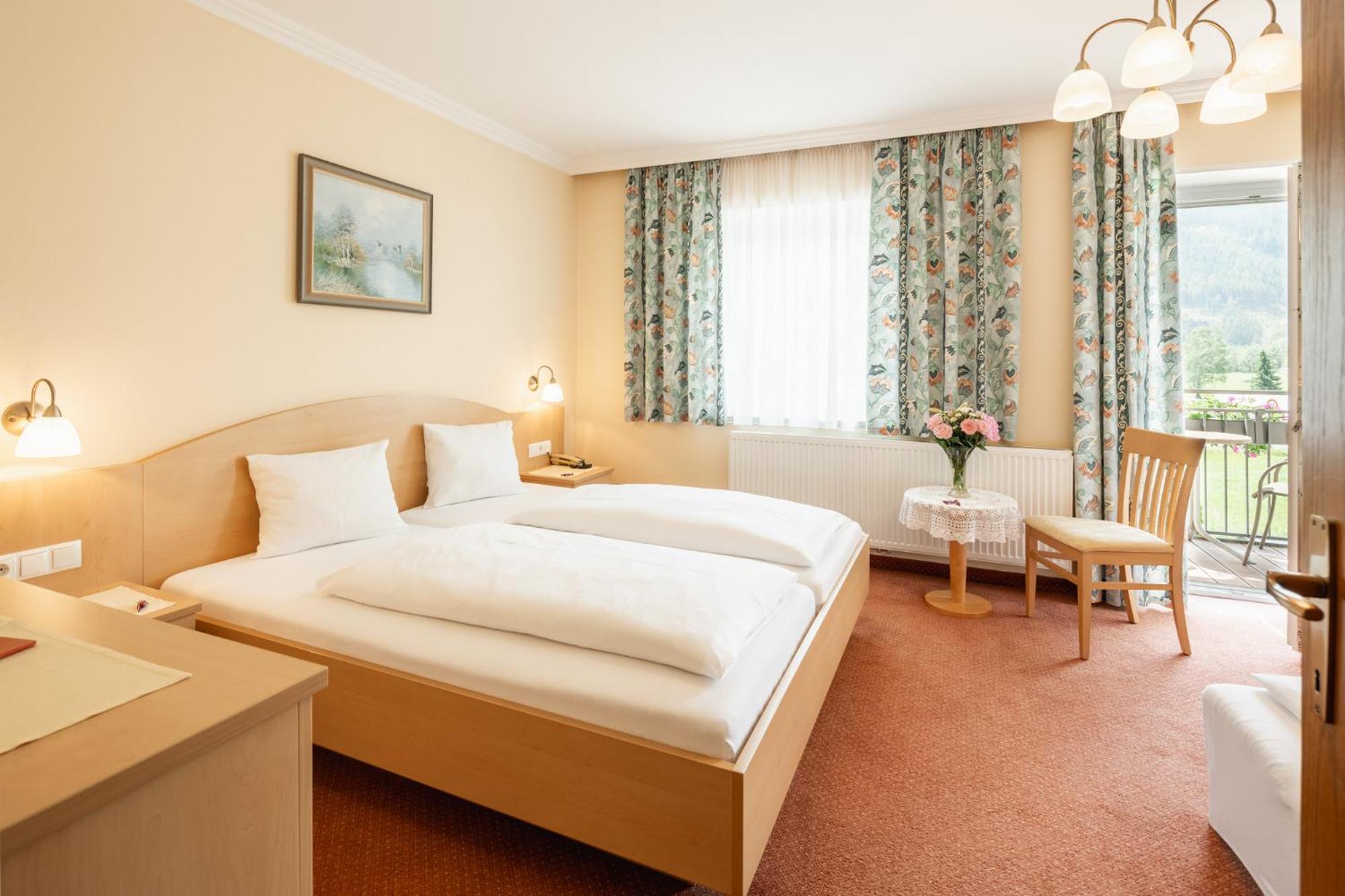 Landhotel Stofflerwirt Sankt Michael im Lungau Εξωτερικό φωτογραφία
