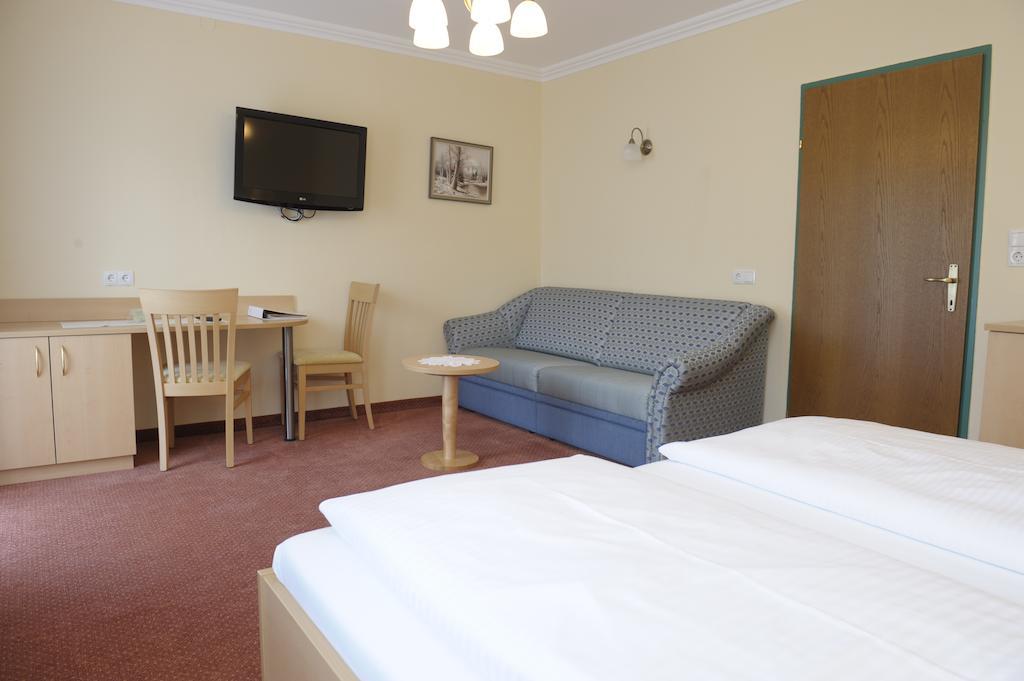 Landhotel Stofflerwirt Sankt Michael im Lungau Δωμάτιο φωτογραφία